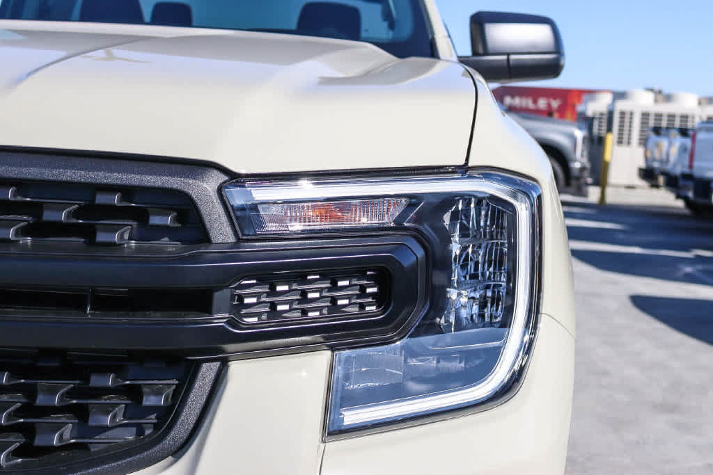 New 2026 Ford Ranger XL w/ Trailer Tow Package RWD image 7