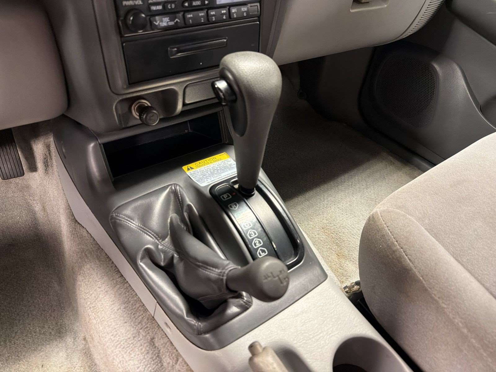 Used 2000 Mitsubishi Montero Sport LS AWD/4WD image 16