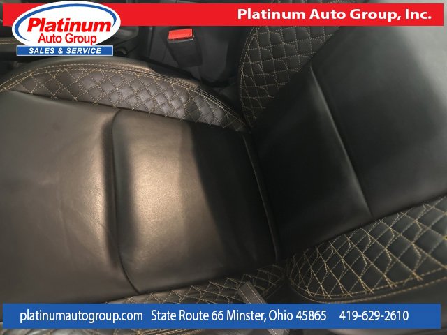 Used 2023 Jeep Gladiator Overland image 12