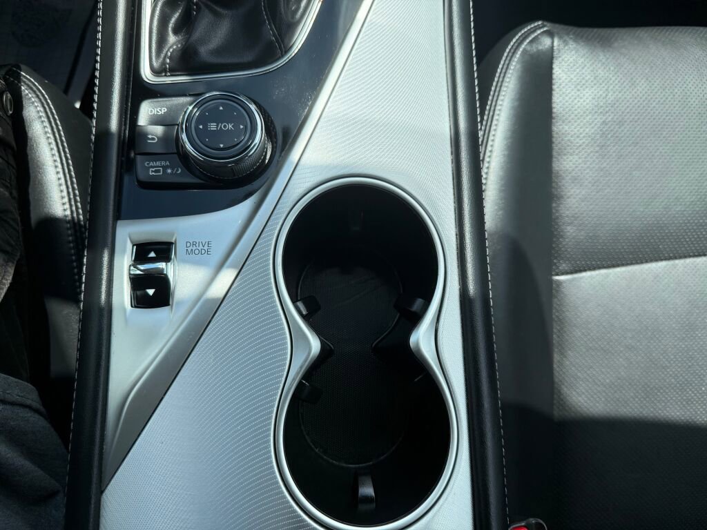 Used 2022 INFINITI Q50 Luxe w/ Cargo Package image 22