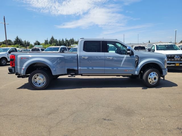 New 2026 Ford F450 Platinum w/ Platinum Plus Package AWD/4WD image 4