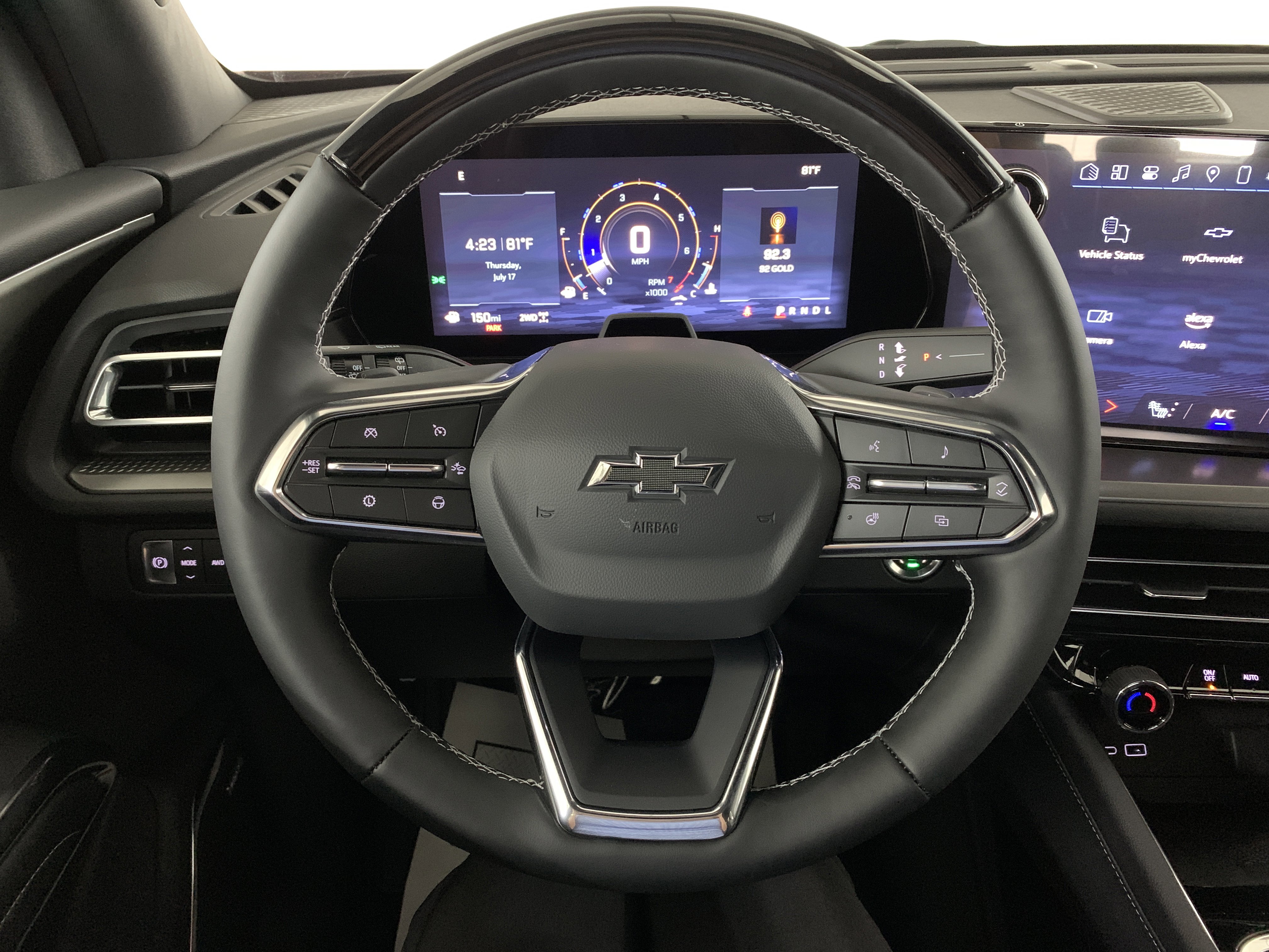 New 2025 Chevrolet Traverse LT w/ Enhanced Driving Package image 19