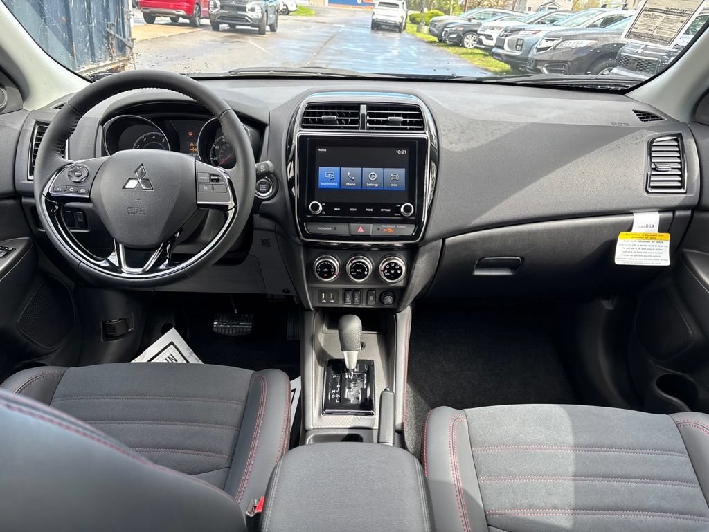 Used 2024 Mitsubishi Outlander Sport SE AWD/4WD image 22