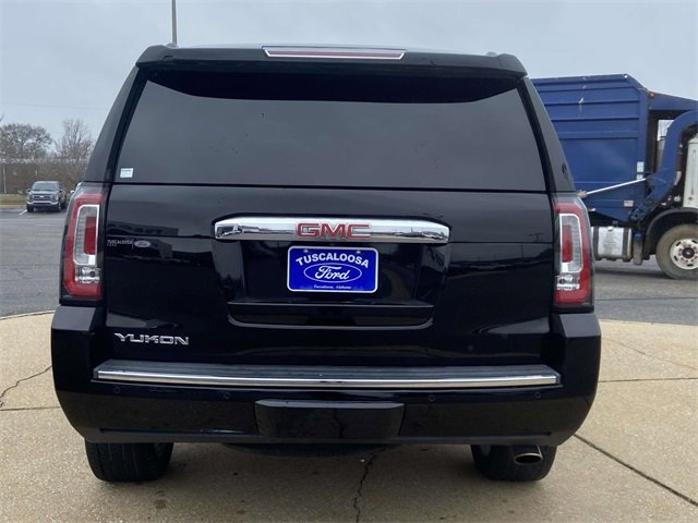 Used 2019 GMC Yukon Denali w/ Denali Ultimate Package image 3