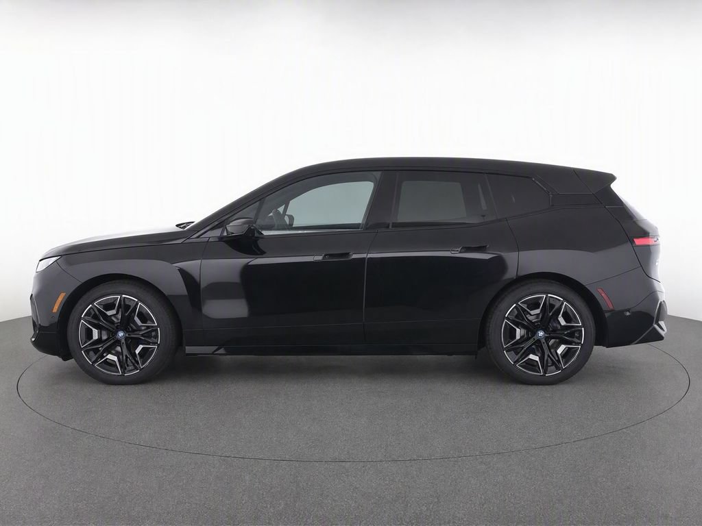 Used 2024 BMW iX xDrive50 w/ Premium Package AWD/4WD image 6