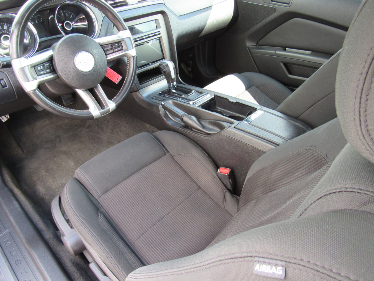 Used 2014 Ford Mustang Coupe image 15