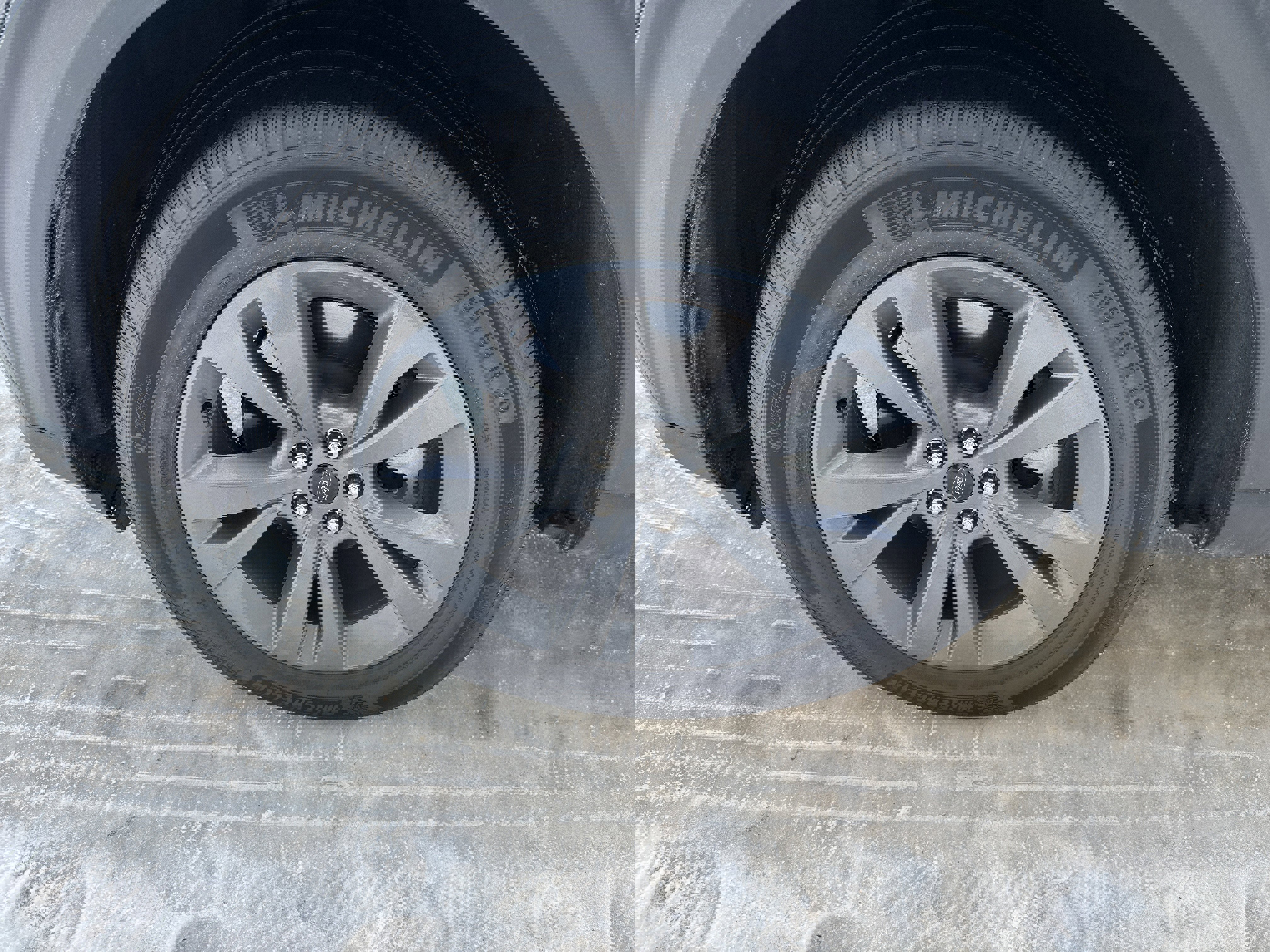 Used 2023 Ford Explorer XLT w/ Equipment Group 202A image 38