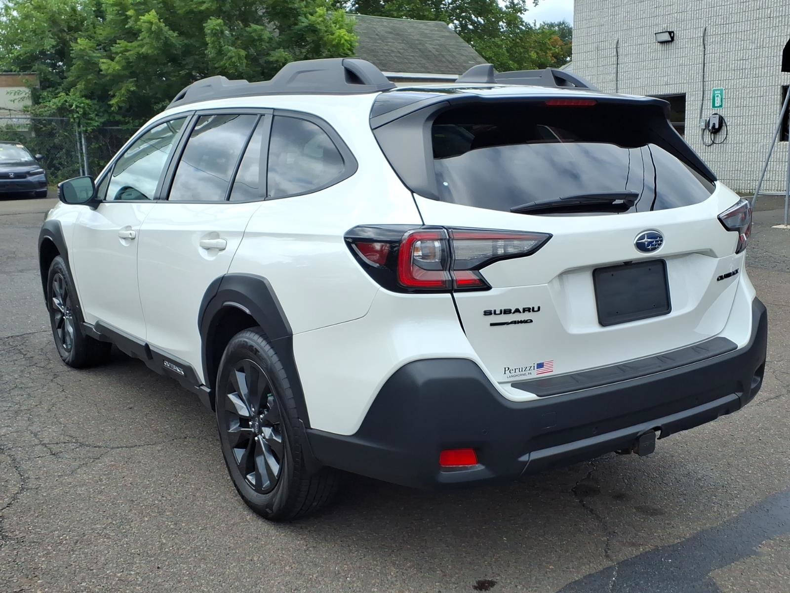 Used 2024 Subaru Outback Onyx Edition AWD/4WD image 6