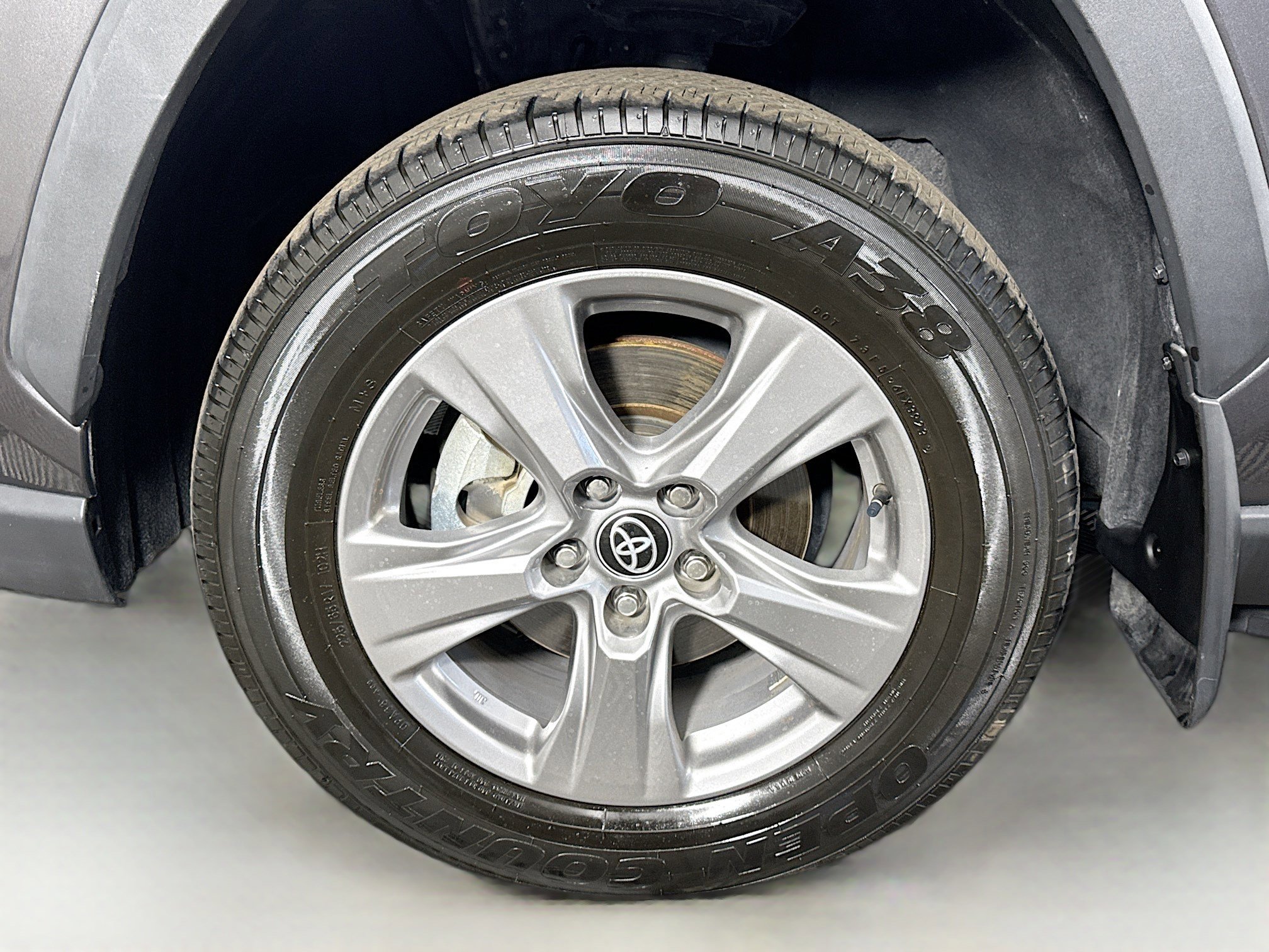 Used 2024 Toyota RAV4 XLE w/ Convenience Package image 38