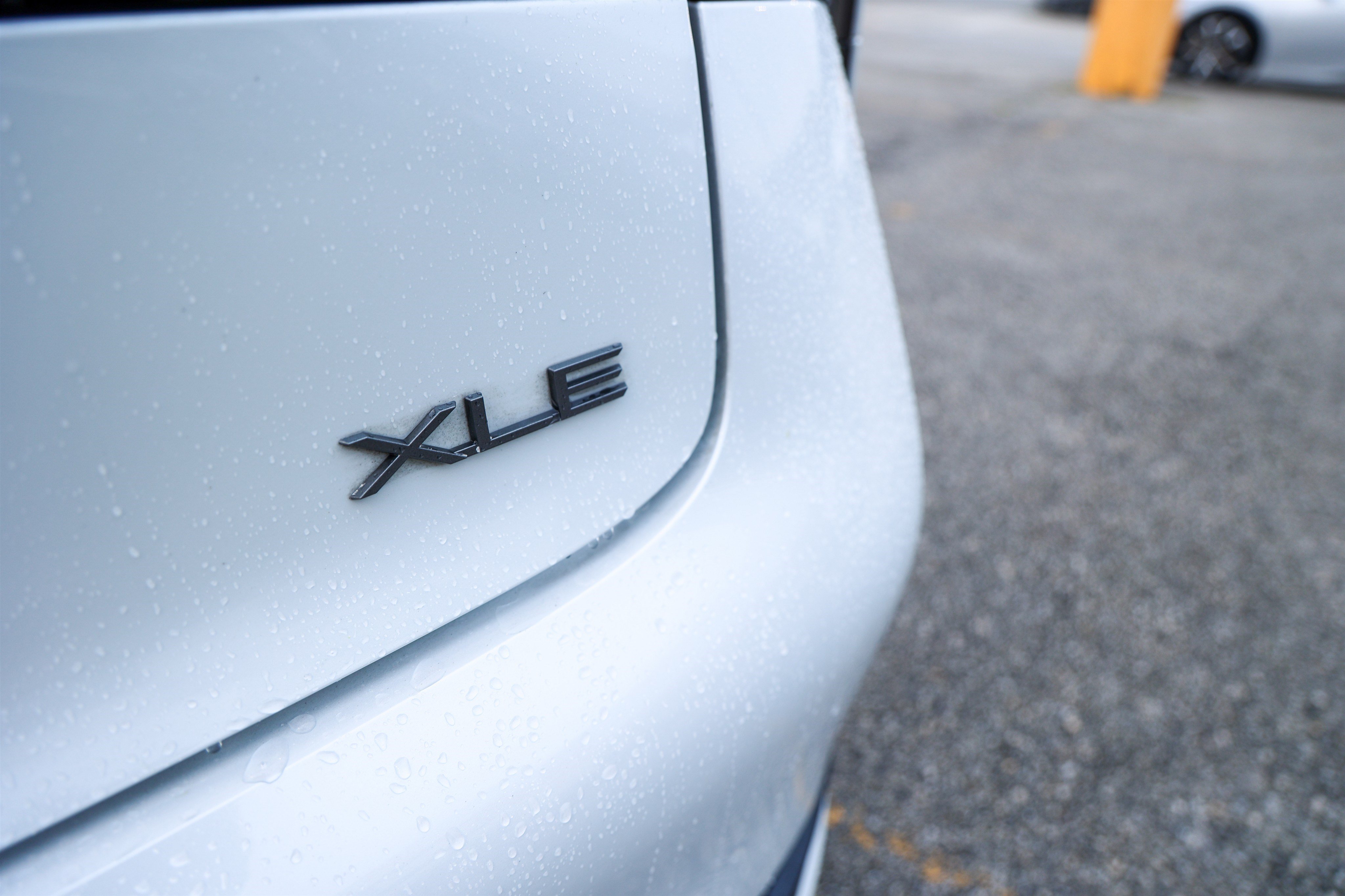 Used 2023 Toyota Prius XLE FWD image 12