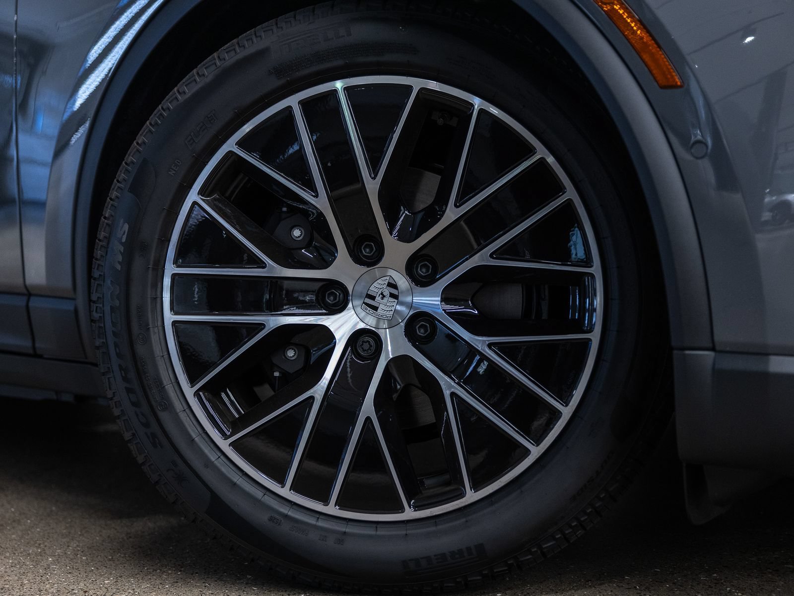 New 2026 Porsche Macan 4 Electric AWD/4WD image 19