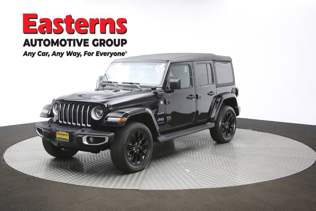 Used 2021 Jeep Wrangler Unlimited Sahara w/ Cold Weather Group AWD/4WD image 56