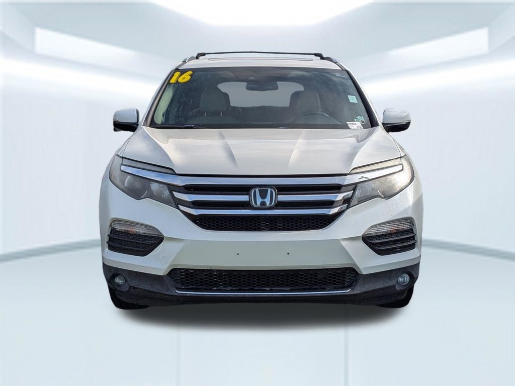 Used 2016 Honda Pilot Touring image 7