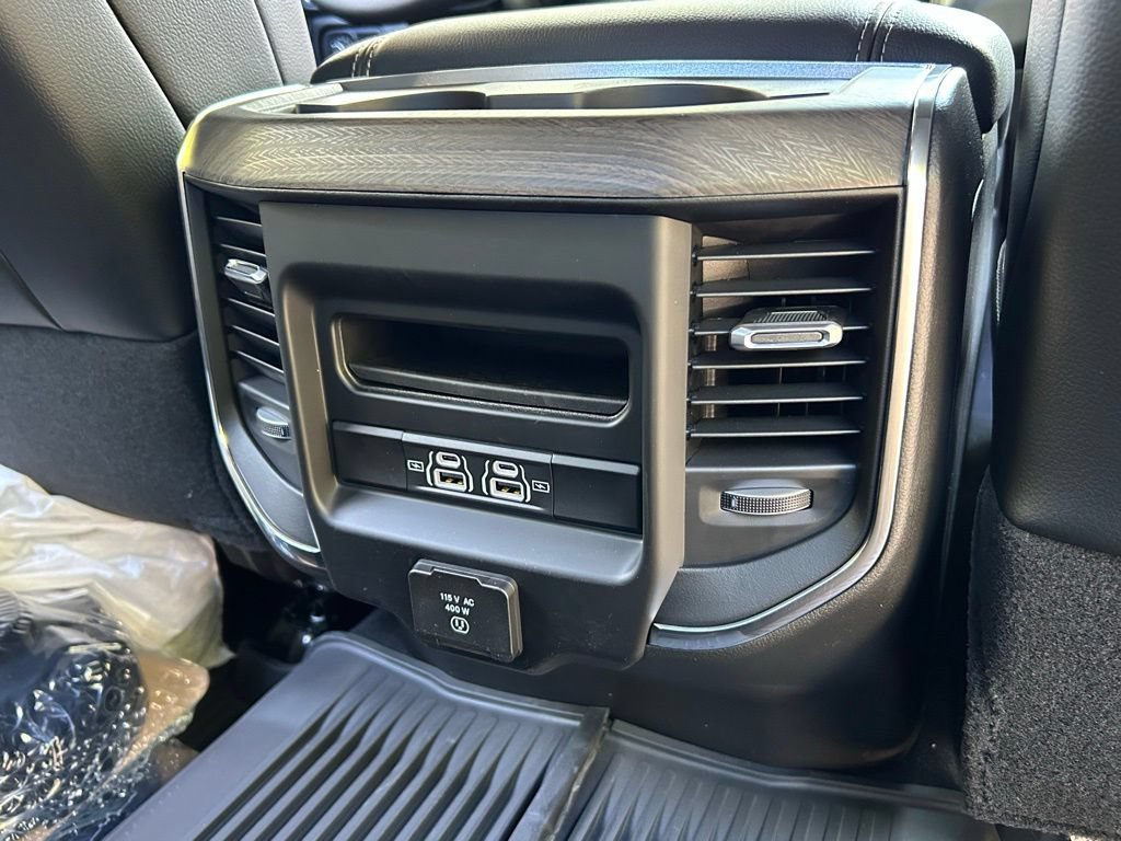 New 2026 RAM 3500 Laramie w/ Night Edition AWD/4WD image 46