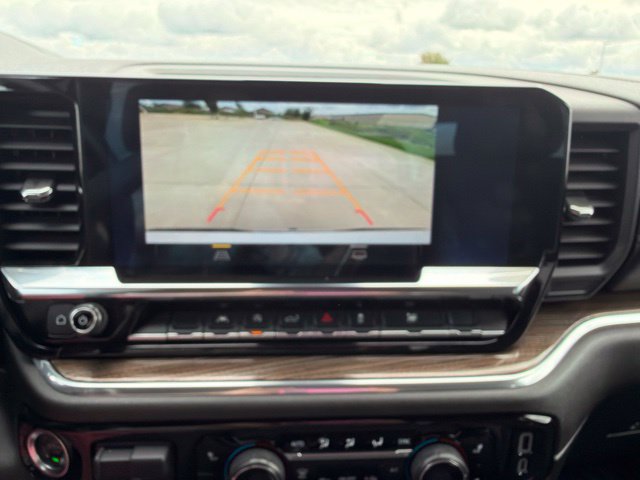 Used 2025 Chevrolet Silverado 1500 LT AWD/4WD image 43