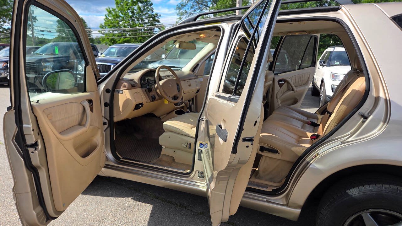 Used 2001 Mercedes-Benz ML 320 4MATIC image 22