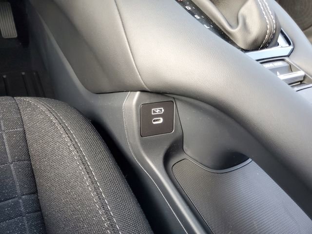 New 2026 Honda HR-V LX image 25