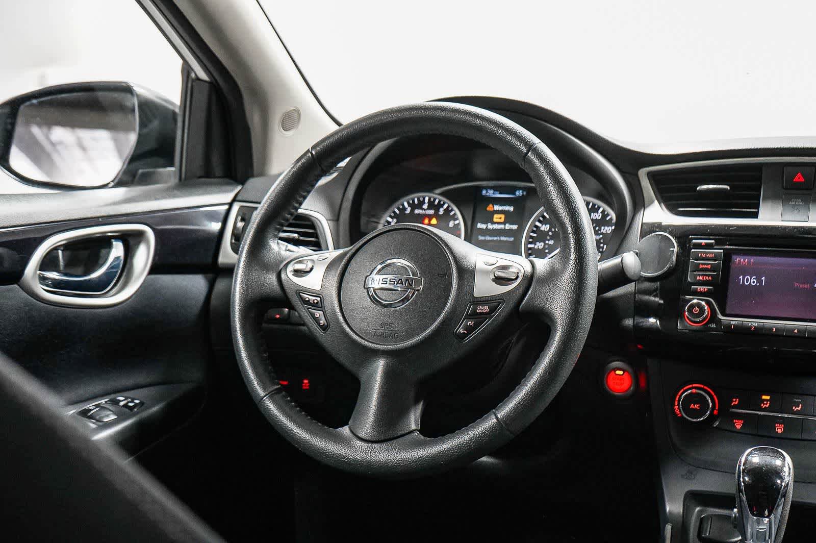 Used 2016 Nissan Sentra SV FWD image 15