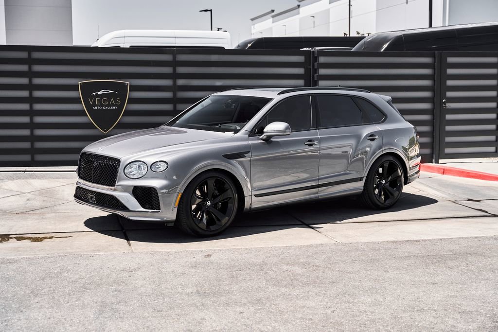 Used 2024 Bentley Bentayga AWD/4WD image 5