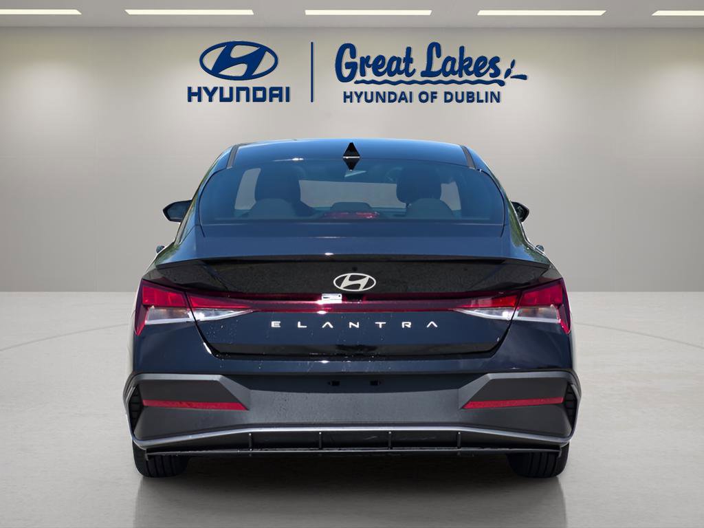 New 2026 Hyundai Elantra Sport FWD image 4