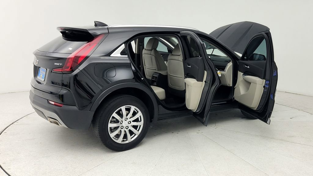 Certified 2023 Cadillac XT4 Premium Luxury w/ Cold Weather Package image 13