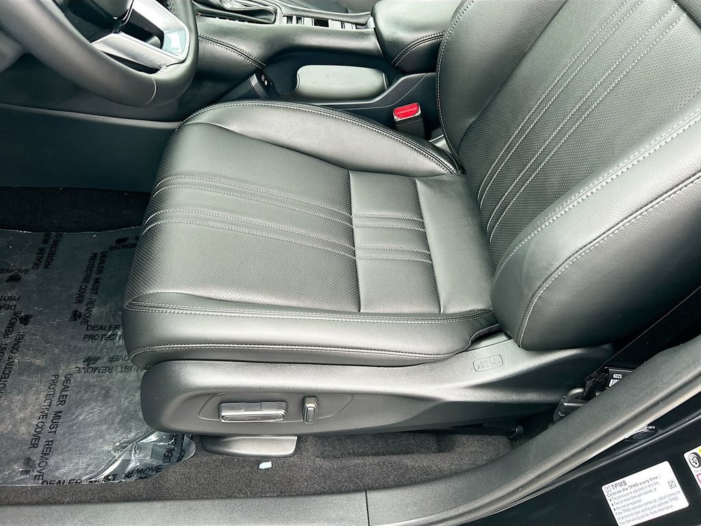 Certified 2026 Honda HR-V EX-L image 18