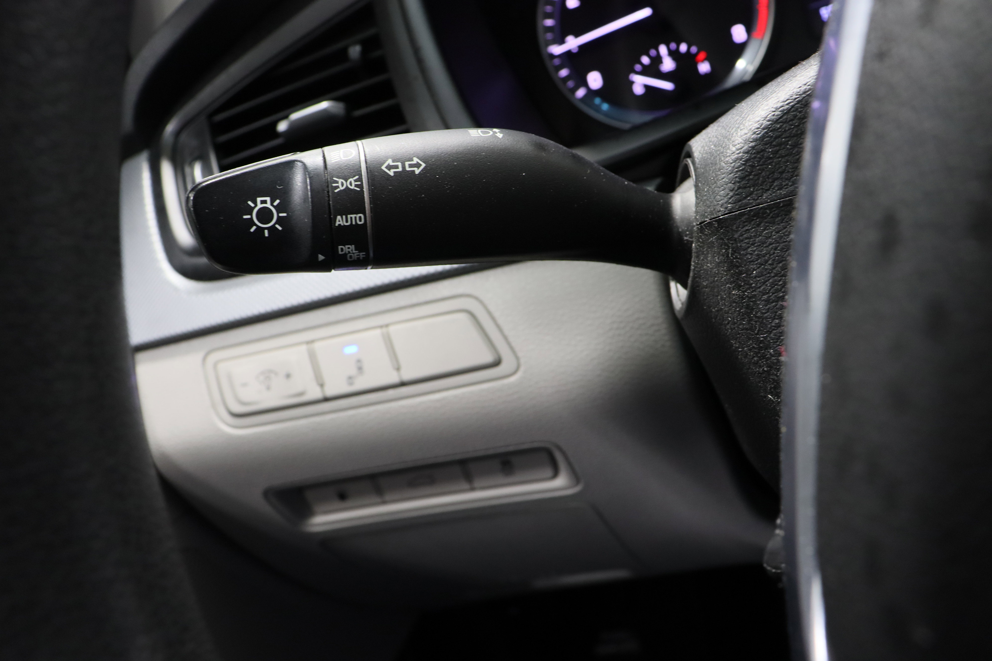 Used 2018 Hyundai Sonata SE image 23