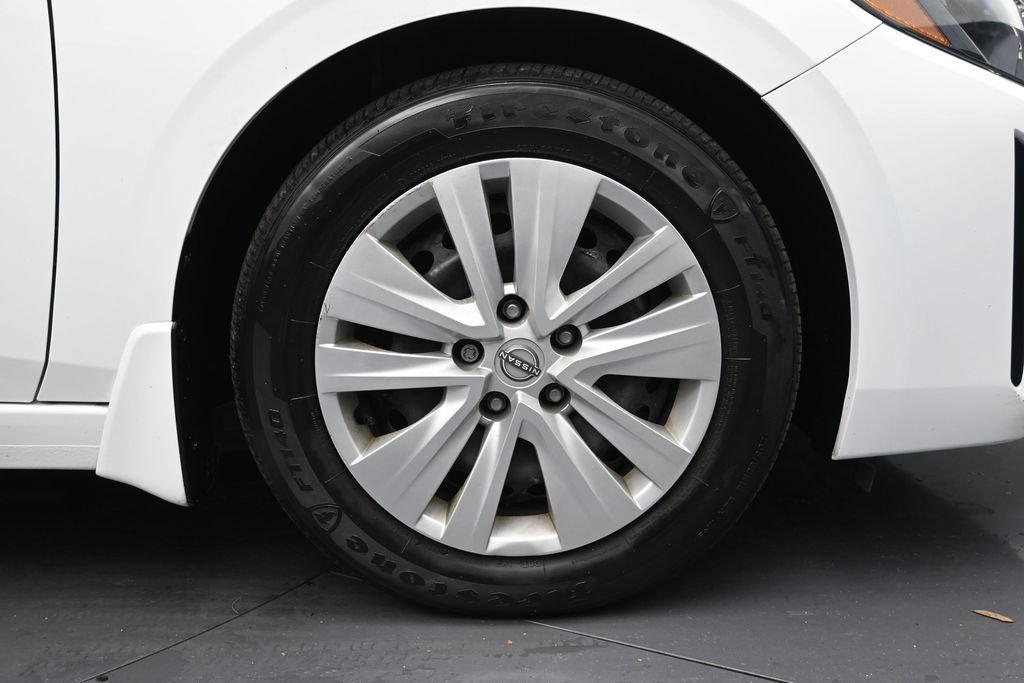 Used 2024 Nissan Sentra S FWD image 9