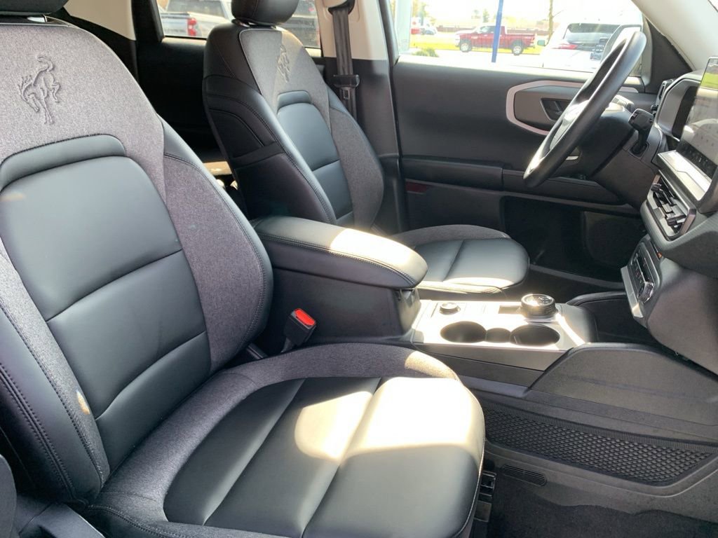 Used 2025 Ford Bronco Sport Big Bend w/ Black Appearance Package image 12