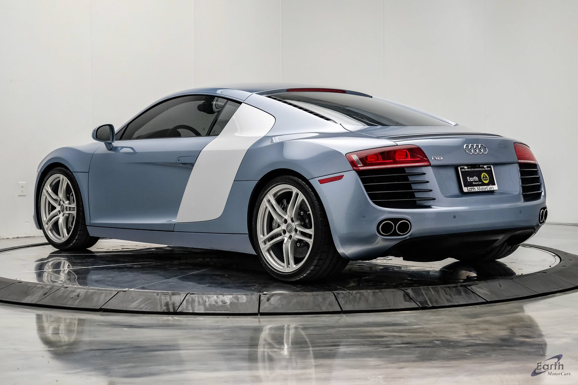 Used 2012 Audi R8 V8 AWD/4WD image 12