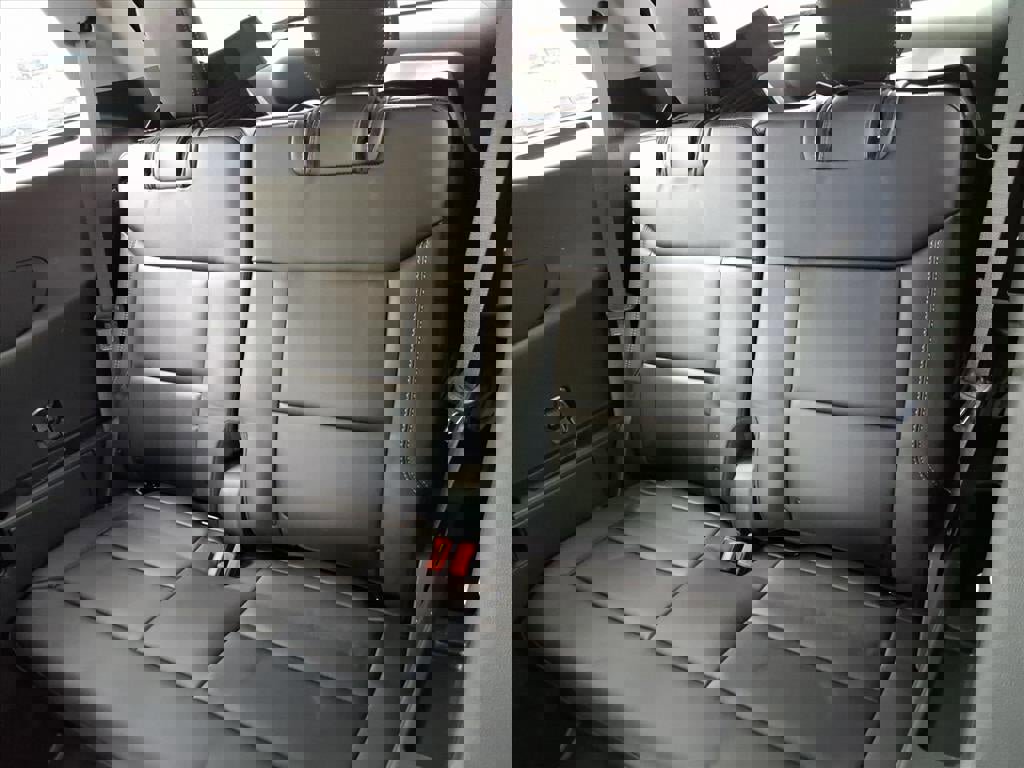 Certified 2023 Ford Explorer XLT w/ Equipment Group 202A image 14