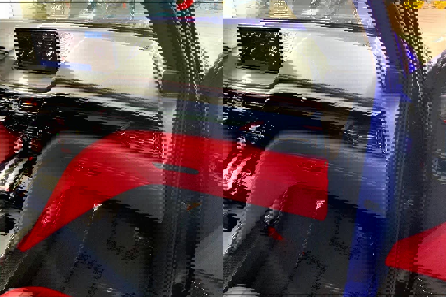 Used 2022 Acura MDX A-Spec image 19