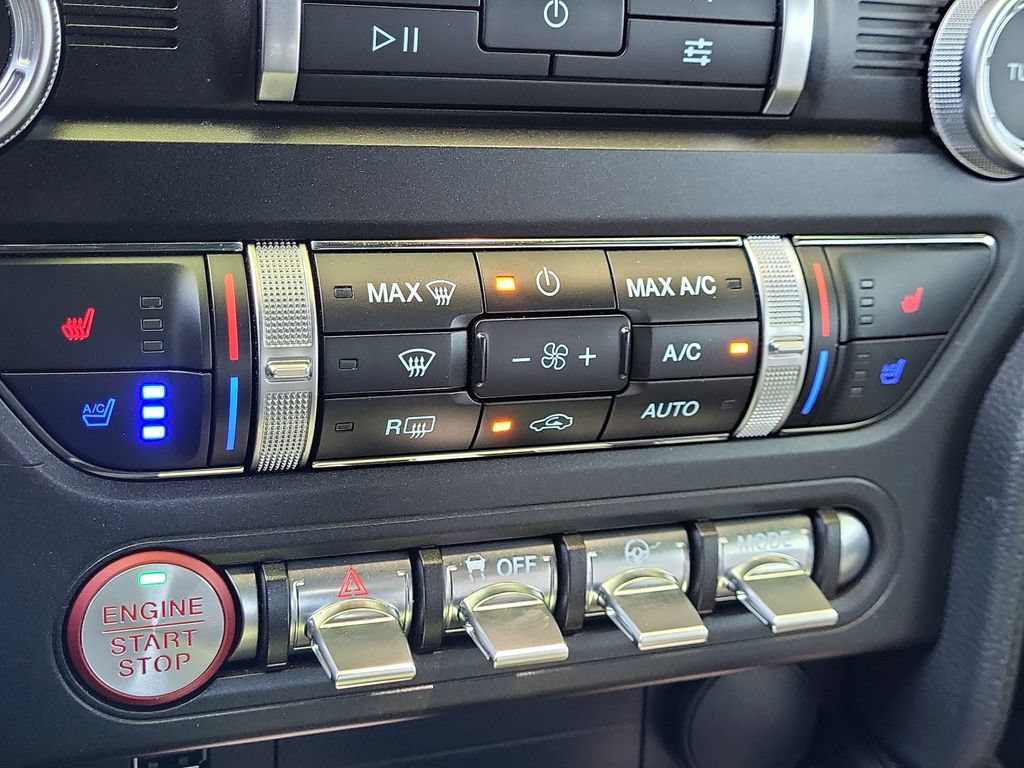 Used 2021 Ford Mustang GT Premium w/ Ford Safe & Smart Package RWD image 29