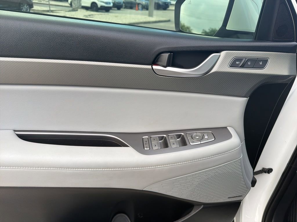 Used 2023 Hyundai Palisade SEL AWD/4WD image 17