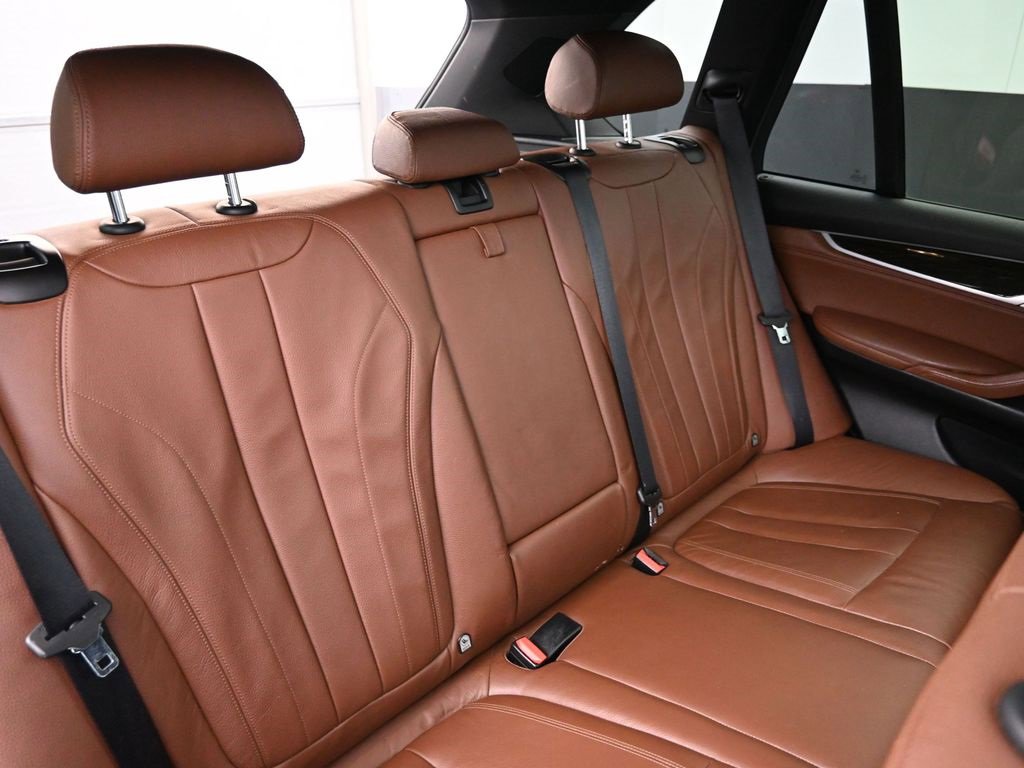 Used 2015 BMW X5 xDrive35i image 18
