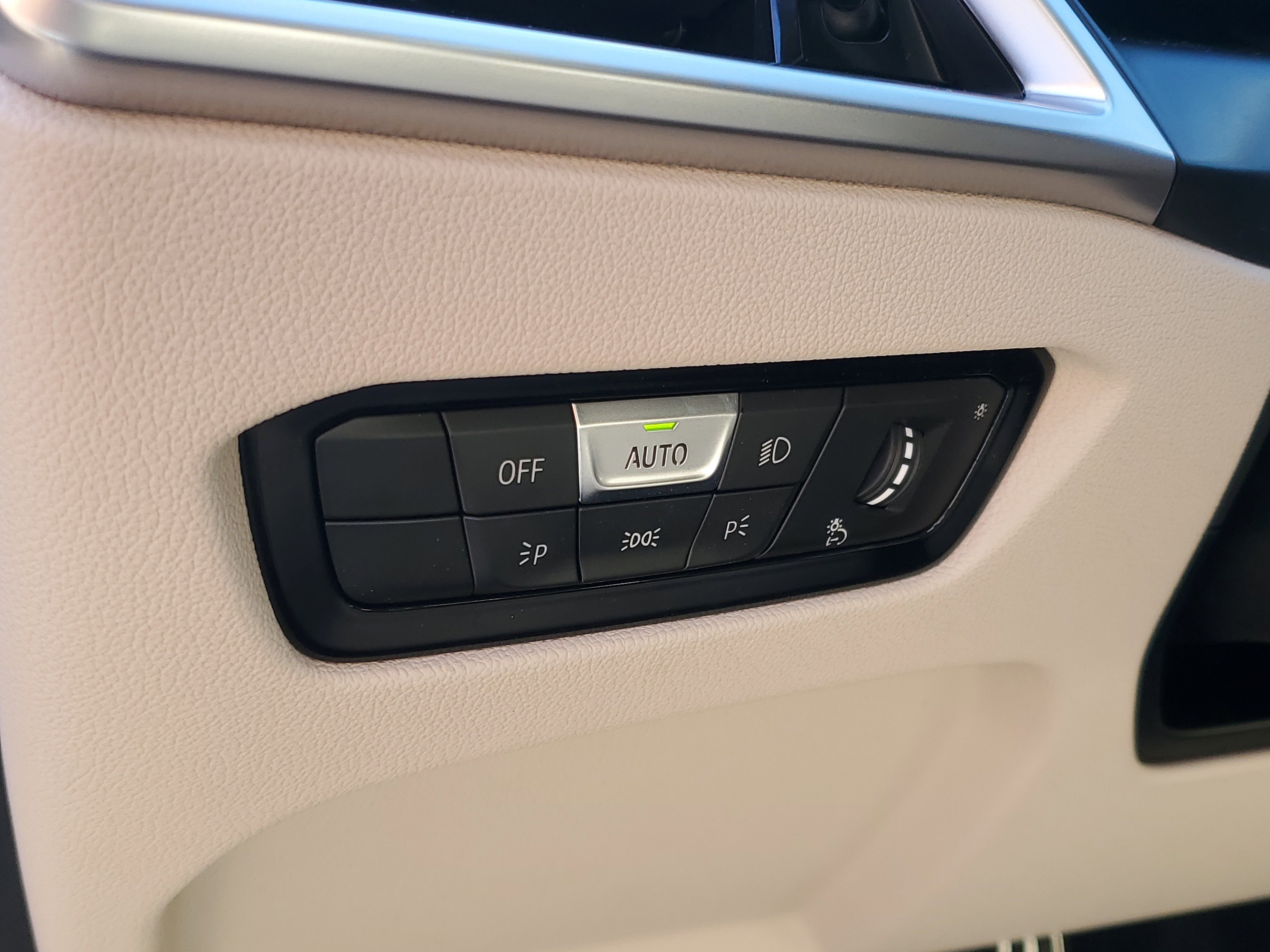 New 2026 BMW 430i xDrive Convertible w/ M Sport Package image 10