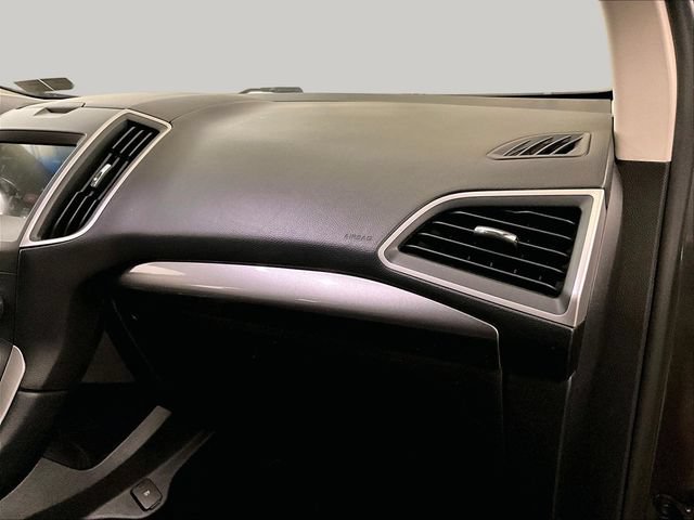 Used 2016 Ford Edge SEL w/ Equipment Group 201A AWD/4WD image 16
