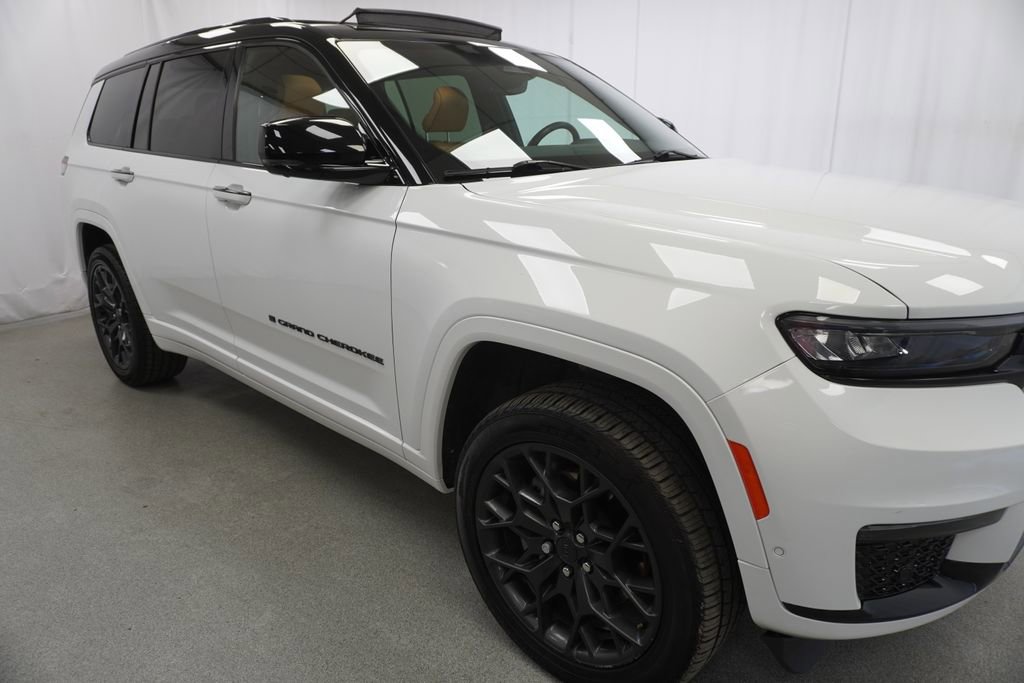 Certified 2024 Jeep Grand Cherokee L Summit image 4