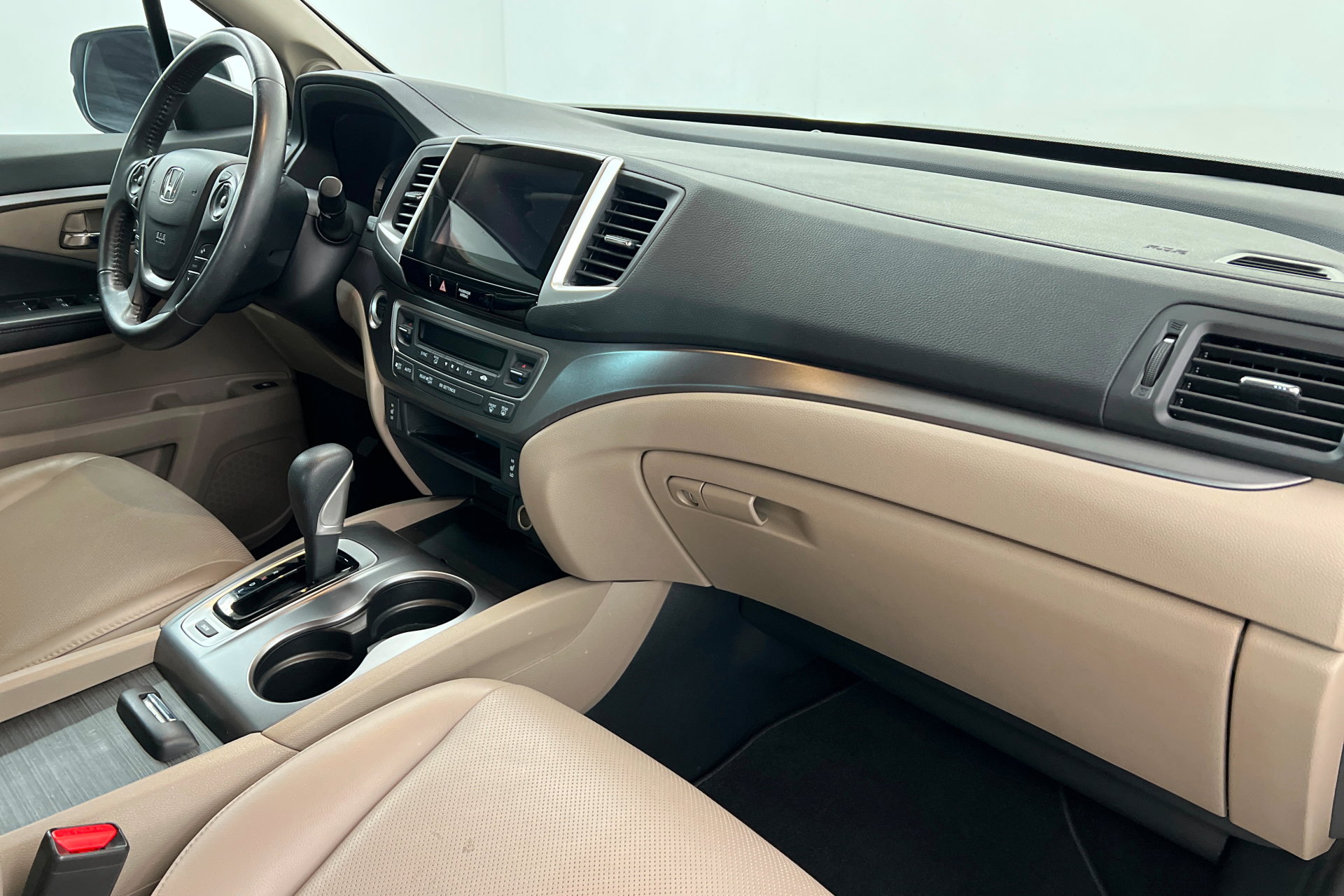 Used 2019 Honda Ridgeline RTL-T image 23