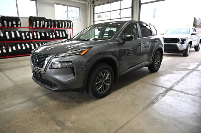 Used 2021 Nissan Rogue S AWD/4WD image 8