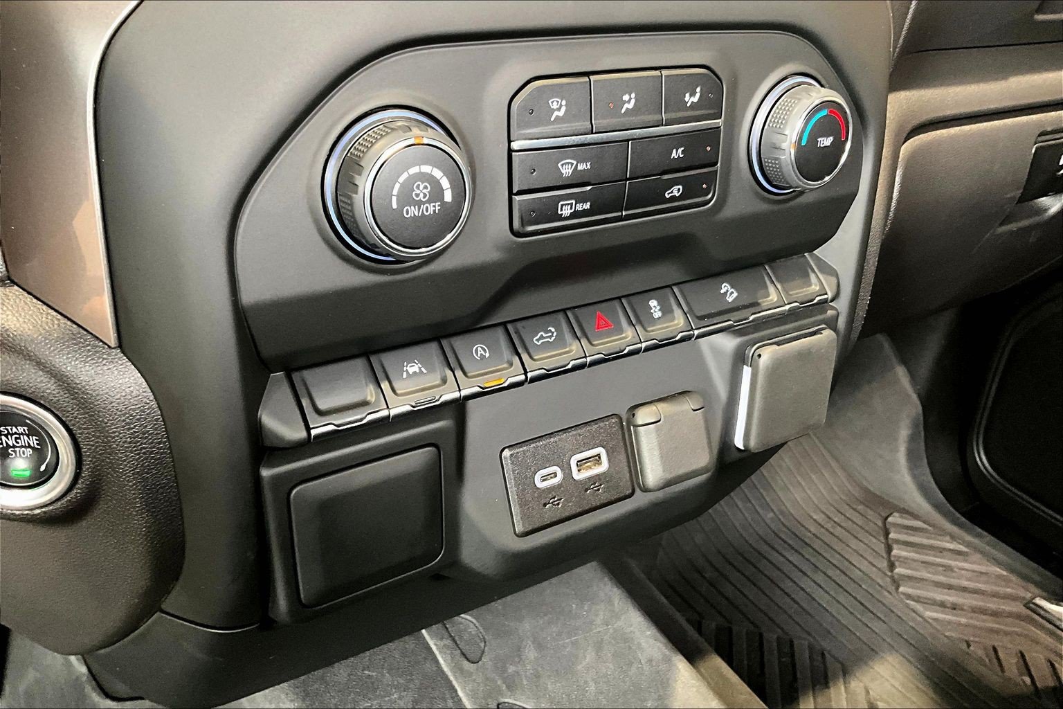 Used 2024 Chevrolet Silverado 1500 Custom Trail Boss AWD/4WD image 17