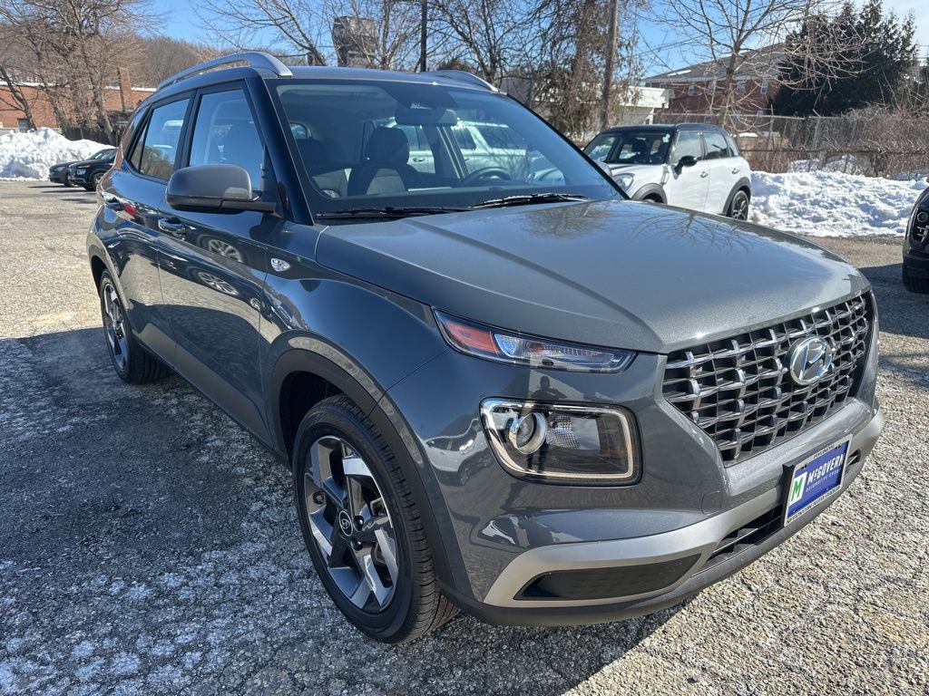 Used 2026 Hyundai Venue SEL image 7