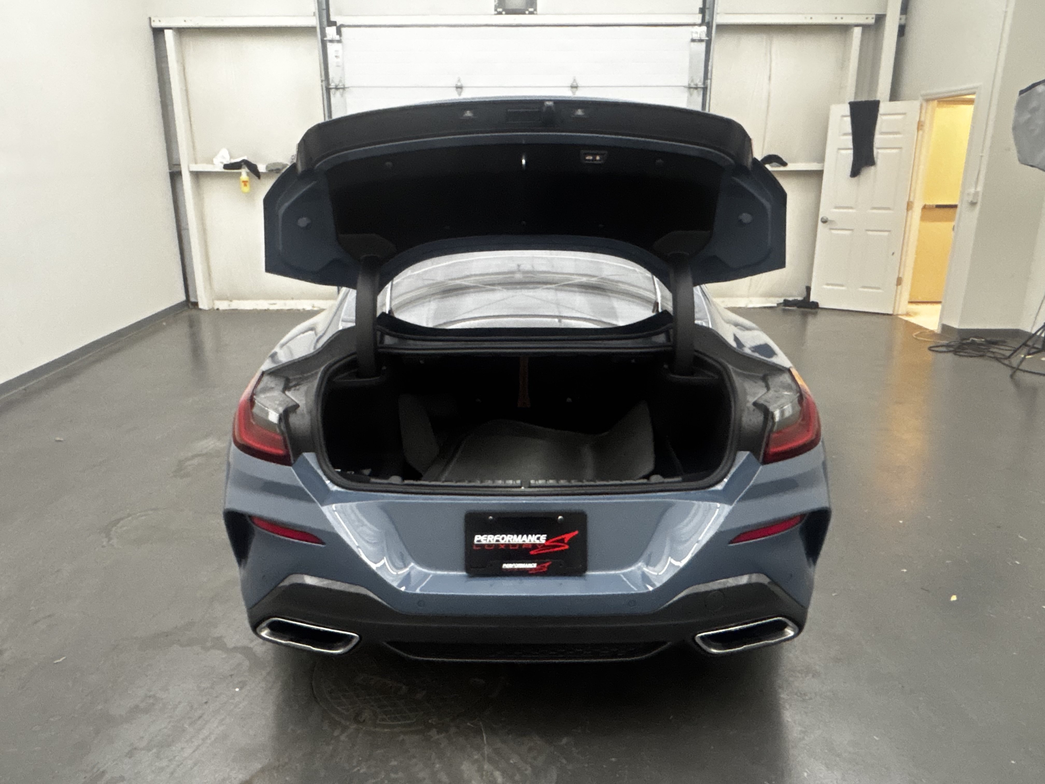 Used 2022 BMW M850i xDrive Coupe AWD/4WD image 7