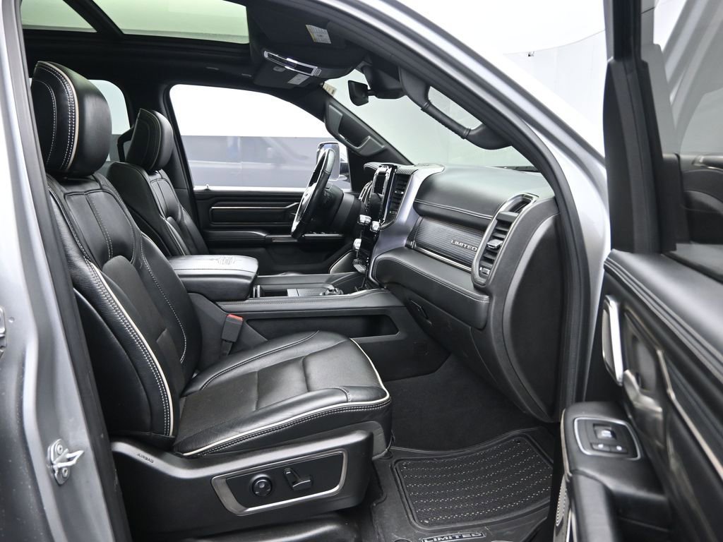 Used 2019 RAM 1500 Limited image 32