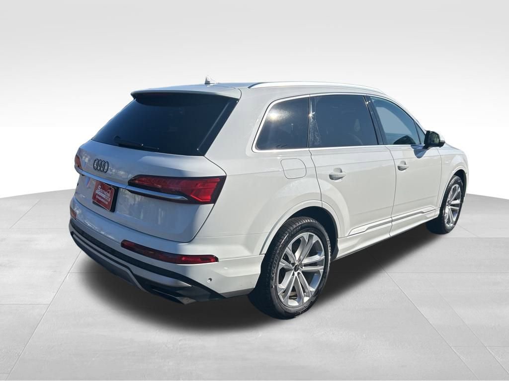 Used 2025 Audi Q7 3.0T Premium Plus image 5