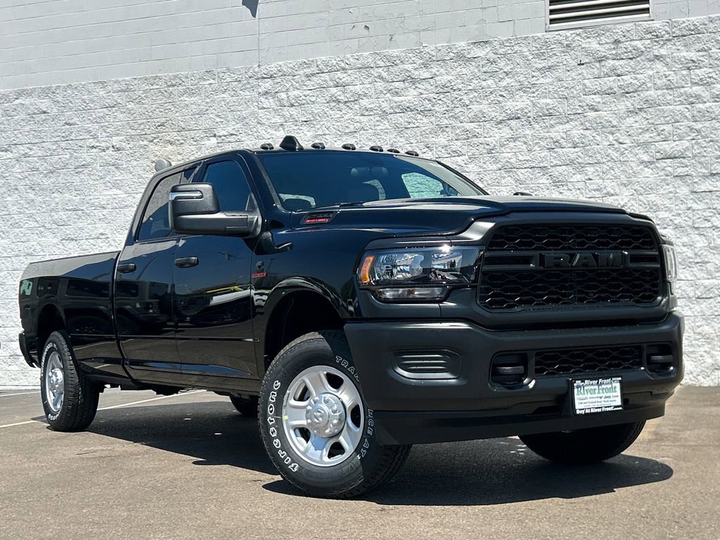 New 2024 RAM 2500 Tradesman w/ Snow Chief Group image 2