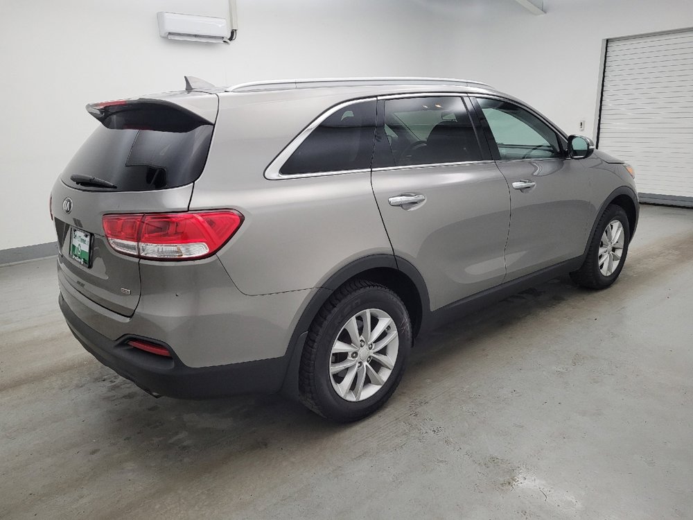 Used 2018 Kia Sorento LX FWD image 10