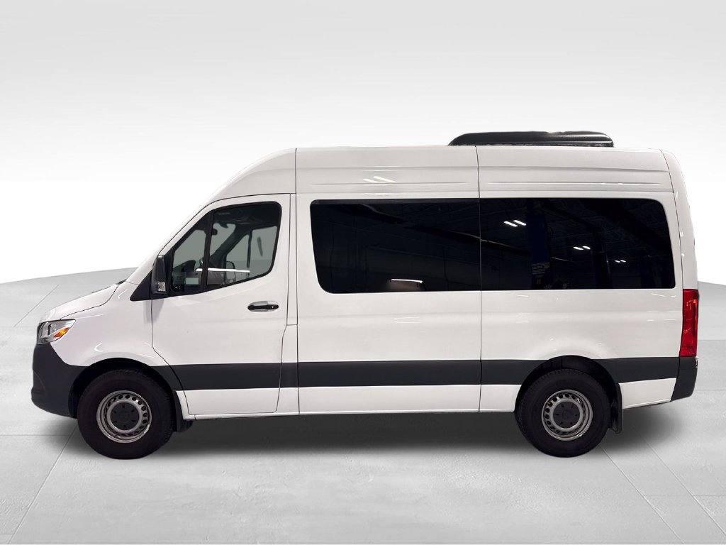 Used 2024 Mercedes-Benz Sprinter 2500 image 45