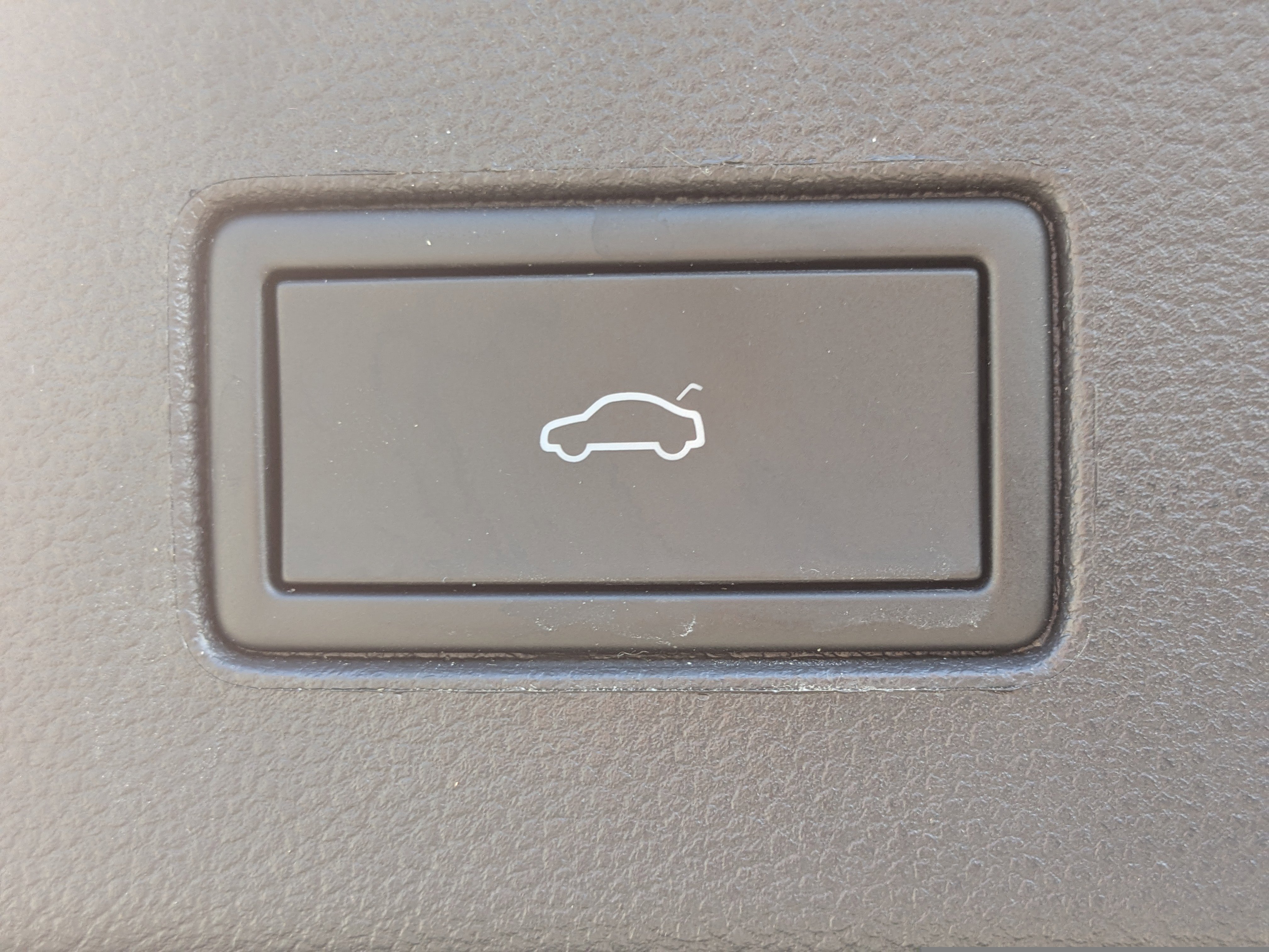 Used 2023 Volkswagen Atlas Cross Sport SEL image 20