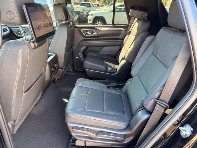 Used 2023 Chevrolet Tahoe RST w/ Luxury Package AWD/4WD image 8